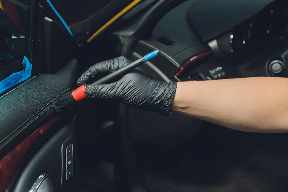 Nettoyage complet de voiture à Mâcon