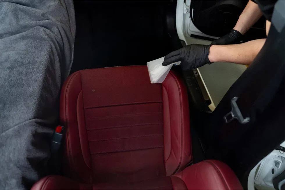 Nettoyage interieur voiture à Mâcon
