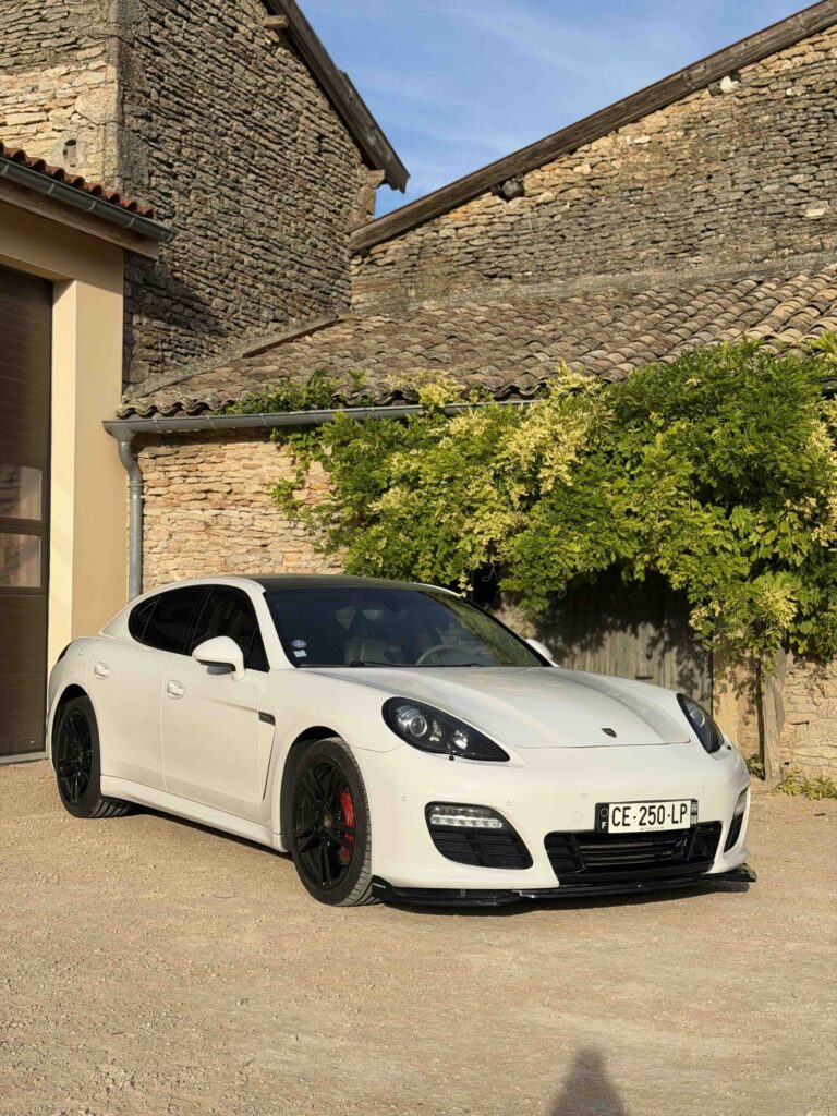 Porsche Panamera 4S 2012 – Fast Motors Custom