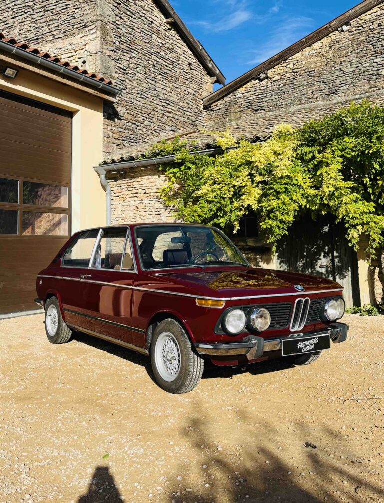 BMW 2000 tii Touring – 1974 – Véhicule de collection – Garantie 6 Mois 1974 – Fast Motors Custom